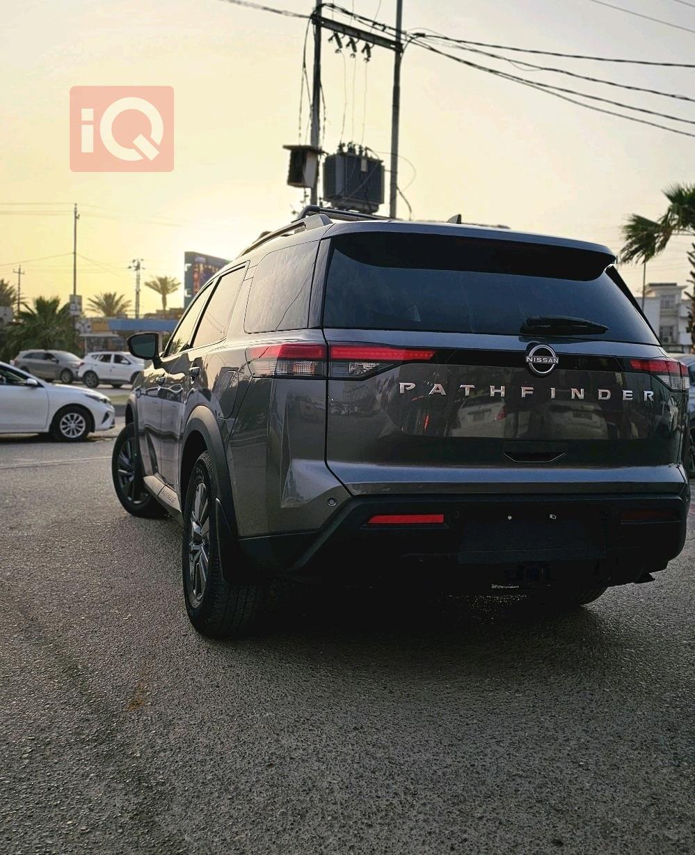 Nissan Pathfinder